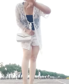 开朗小甜妹