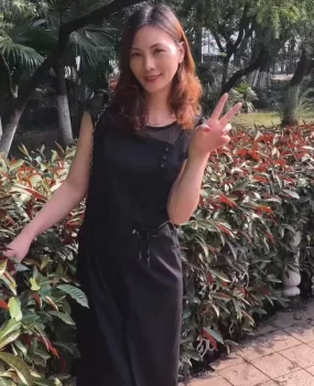 重庆谢家湾溶儿姐