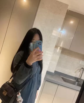 肇庆端州区一个很敏感的兼职小妹