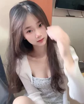 零零后刚下海