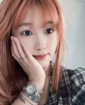 03年的小可爱