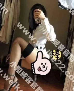 大胸妹子兼职肤白B紧