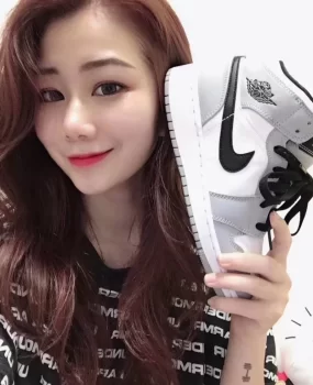 可风骚入骨，可清丽可人-晓晓