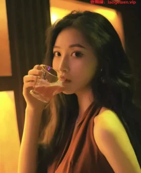 气质美女，在线接单