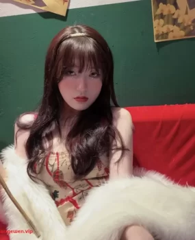 厦门纯欲小辣椒极品长腿20岁