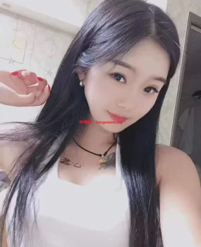 九江丰满迷人小妹妹